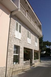 Apartments by the sea Drasnice, Makarska - 2584