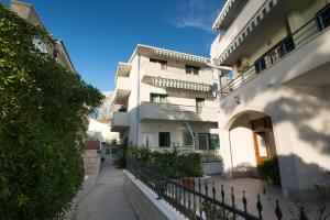 obrázek - Apartments by the sea Promajna, Makarska - 2605