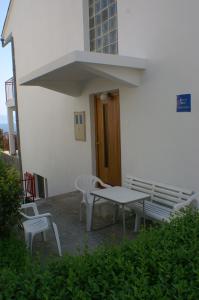 Apartments by the sea Podaca, Makarska - 2635