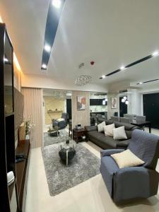 Aeon Towers Executive Suite 2BR 18th floor