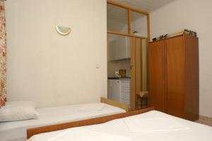 Apartments by the sea Podaca, Makarska - 2617