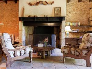 Maisons de vacances Family house in a fairytale hamlet with a beautiful swimming pool : photos des chambres