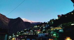 Odyssey Stays Joshimath - Near Narsingh Temple