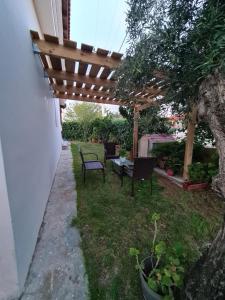 Semelias Guest house