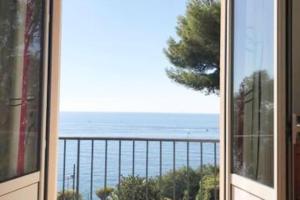 Villas Villa Cannes directly on the sea : photos des chambres