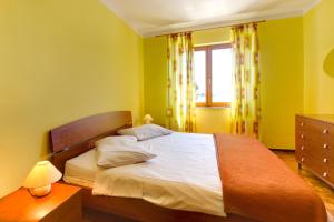 Apartments by the sea Mali Losinj (Losinj) - 2489