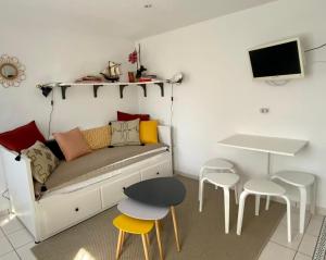 Maisons de vacances Studio dans une longere de charme pres de la plage : photos des chambres