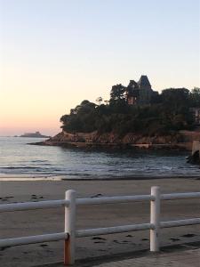 Appartements Dinard: studio a 100 m de la plage de L'Ecluse : Appartement 1 Chambre