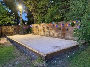 Maisons de vacances Les Hauts d'Eyragues gite Aigue Marine Meuble classe 4 etoiles : photos des chambres