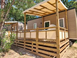 Campings Camping Le Saint Clair : photos des chambres