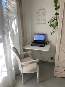 Maisons de vacances Les Hauts d'Eyragues gite Reverie Meuble classe 4 etoiles : photos des chambres