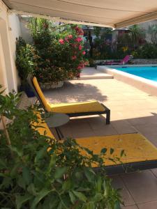 Maisons de vacances Les Hauts d'Eyragues gite Reverie Meuble classe 4 etoiles : photos des chambres