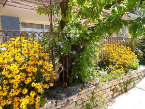 Maisons de vacances Les Hauts d'Eyragues gite Reverie Meuble classe 4 etoiles : photos des chambres