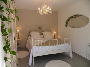 Maisons de vacances Les Hauts d'Eyragues gite Reverie Meuble classe 4 etoiles : photos des chambres