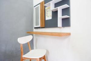 RedDoorz Syariah near Alun Alun Kajen