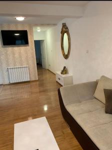 Apartament Micsunelelor cu parcare privată