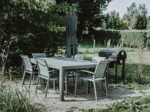 Wooden Soul : duplex 2 chambres avec jardin commun