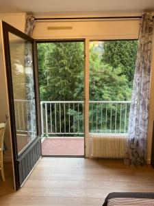 Superbe appartement en résidence avec piscine.