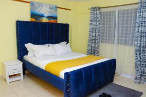 Lux Suites TRM 1 Bedroom Apartments