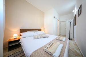 Apartments with parking space Privlaka, Zadar - 12957