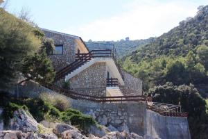 Seaside secluded apartments Cove Pobij, Hvar - 9704