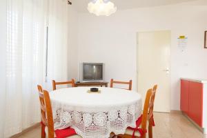 Apartments by the sea Stari Grad, Hvar - 15241