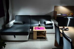 Apartman Maksimir with free parking 