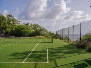 Beach Street, Bequia VC0400, St Vincent and the Grenadines.