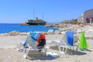 Apartments by the sea Sumpetar, Omis - 13324