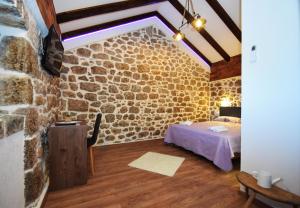 Holiday house with a parking space Milovac, Paklenica - 15168