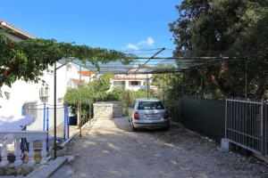 Family friendly seaside apartments Sevid, Trogir - 19105