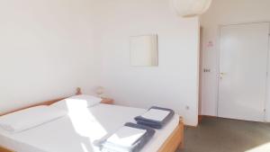 Apartments by the sea Duce, Omis - 2829