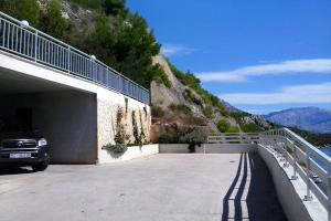 Apartments by the sea Lokva Rogoznica, Omis - 2974