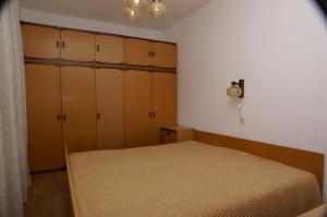 Two-Bedroom Apartment with Terrace and Sea View room in Apartments by the sea Postira Brac - 2898