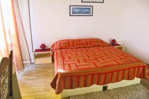Two-Bedroom Apartment with Terrace and Sea View room in Apartments by the sea Bol Brac - 2905