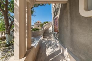 Apartments and rooms by the sea Sumartin, Brac - 2949
