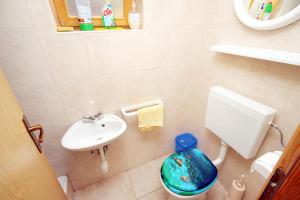 Seaside secluded apartments Cove Tvrdni Dolac, Hvar - 2997