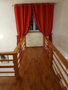 Apartments by the sea Pucisca, Brac - 2927