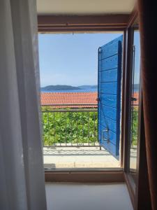 Apartments Mitrović Podličak