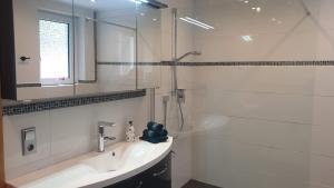 FeWo Frühling in der Villa Waldrand mit großem Garten