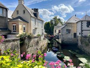 La maison au bord de l Aure