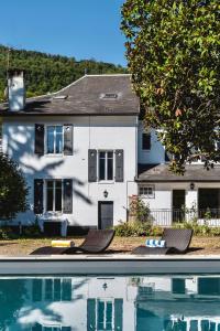 Villas Luxury Pyrenees Villa, Tourmalet, gardens, gym : photos des chambres