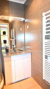 Appartements Class&Indus Appt 10mn Aeroport Roissy CDG : photos des chambres