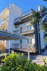 Apartment Podstrana 2769b