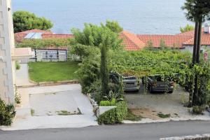 Apartments by the sea Postira, Brac - 3244