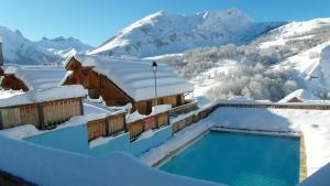 Appart'hotels Residence Goelia Les Chalets des Ecourts : photos des chambres