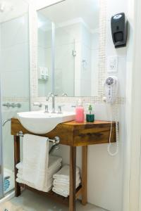 Los Asturianos APART amentos 1 y 2 Mar del Plata