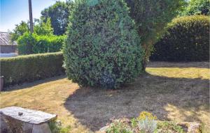 Pet Friendly Home In Saint Connec