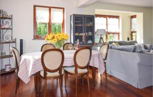 3 Bedroom Awesome Home In Gardna Wielka