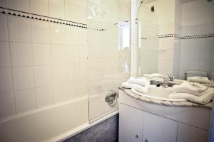Appart'hotels Residence Mer & Golf Fort Socoa : photos des chambres